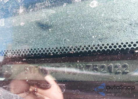 2018 Toyota Tundra Limited 5.7L V8 z USA, uszkodzony, nr VIN 5TFHW5F13JX752122